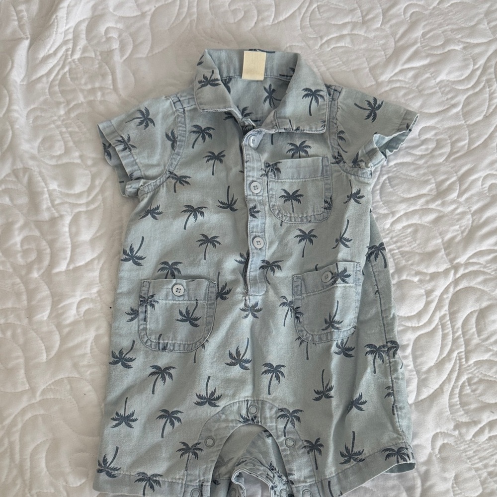 Tucker + Tate Blue Palm Print Baby Outfit
